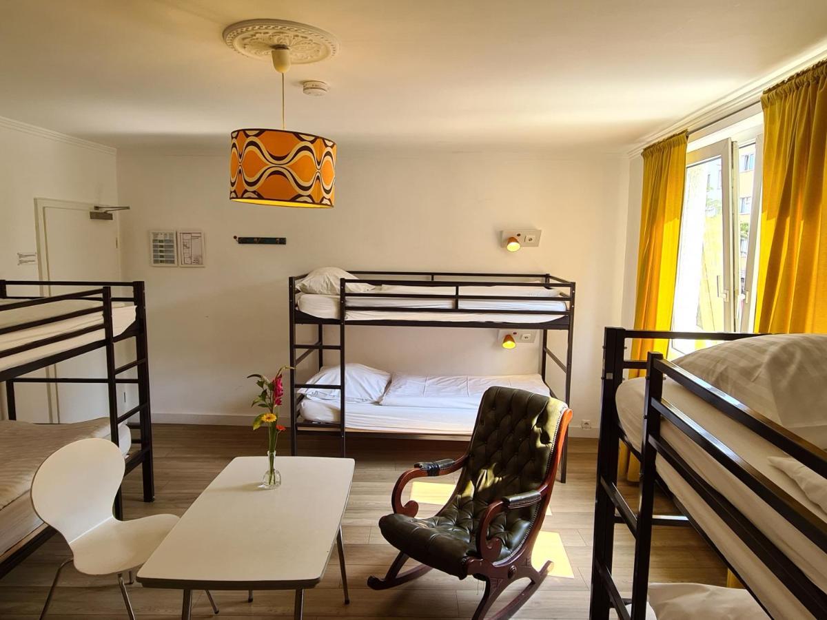 Weltempfaenger Backpacker Hostel Colonia Esterno foto